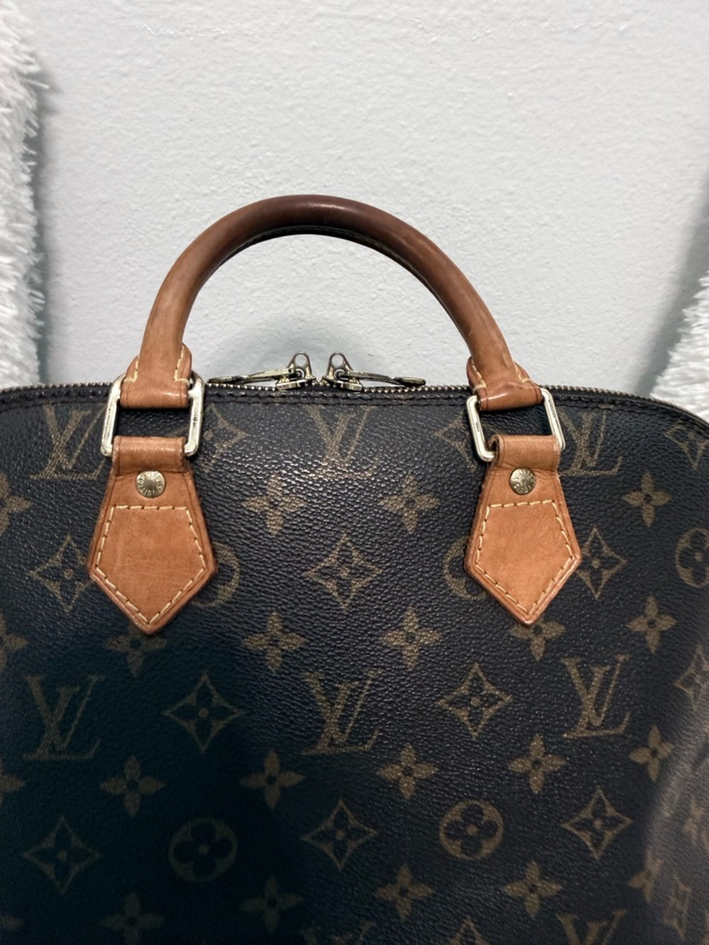 Louis Vuitton Alma PM- including generic Vachetta strap, dustbag & 🔐 #307 - Picture 13 of 16